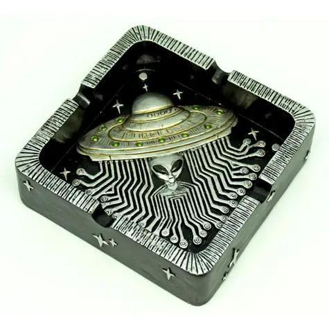 Alien in Spaceship Ashtray