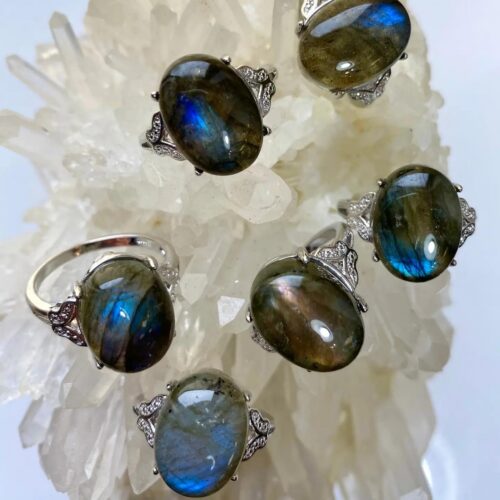 7bd17eb4-564c-4c1e-8426-64191f81c87e.jpeg Natural Labradorite White Bronze Ring