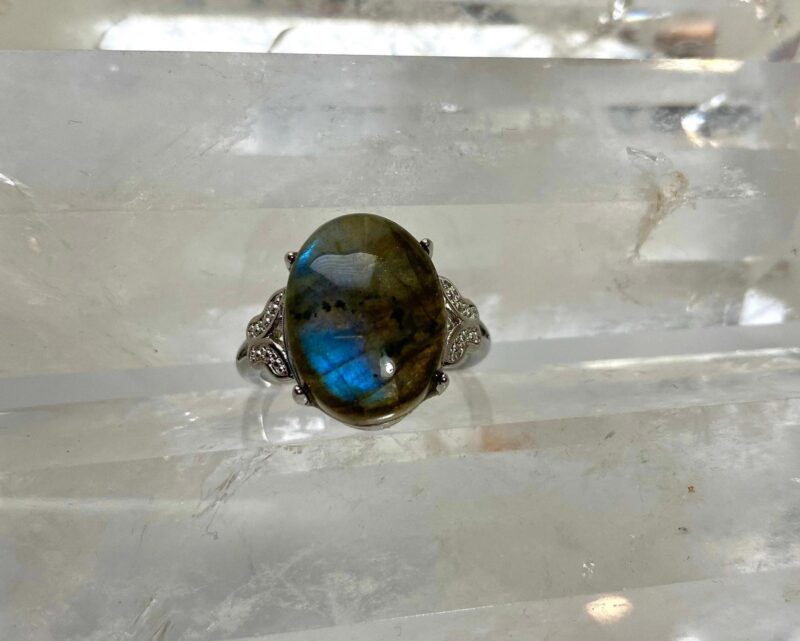 aa5b152b-bc57-481a-a334-16303ca7a75e.jpeg Natural Labradorite White Bronze Ring