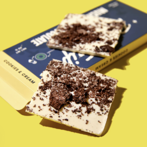 c6ca7709-ffe6-4b6f-8b15-ba728f4b9d1d.png Road Trip Desert Stardust Chocolate Bar