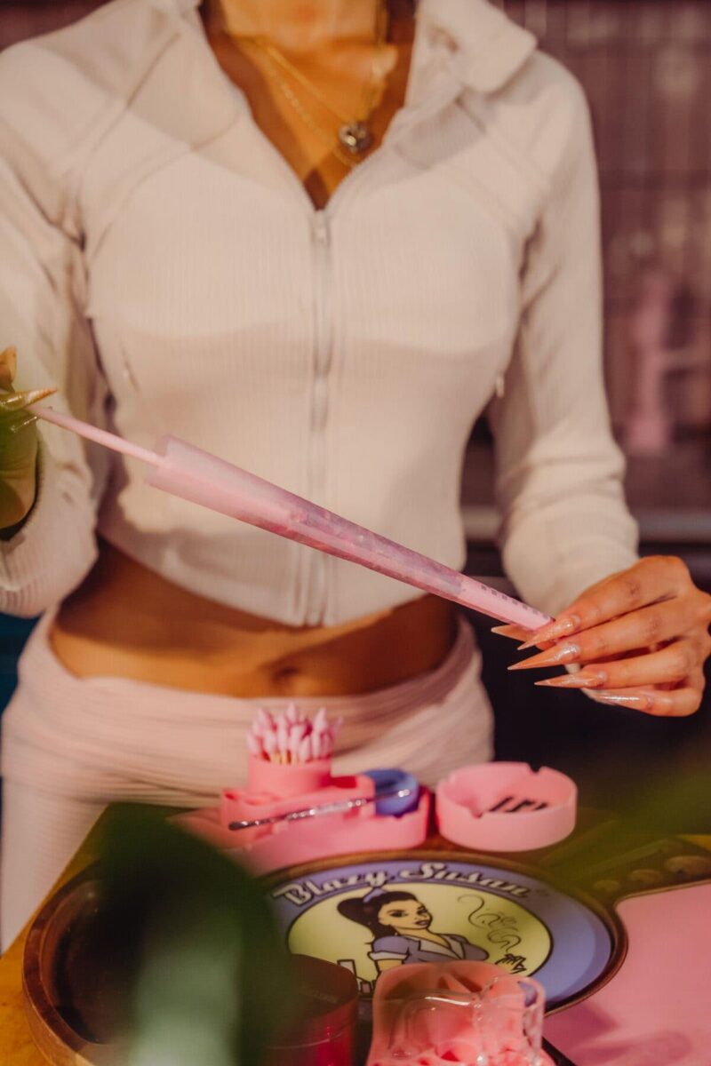 Blazy Susan Pink Pre-Rolled Goddess Size Cone