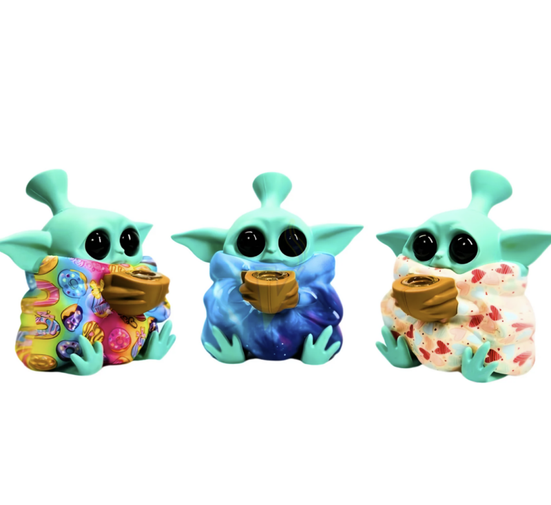 ecee0bda-722a-4a06-84da-1241a33956b8.png Sitting Steezy Yung Yoder 4.6” Bubbler Hand Pipe